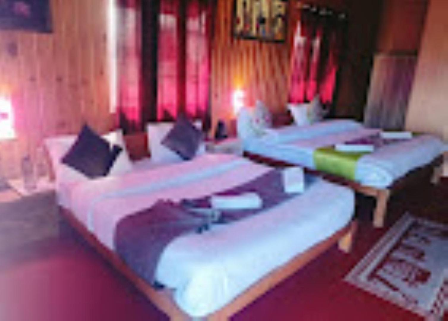 The Village Retreat Resort , Guptkashi Gupta Kāshi Esterno foto