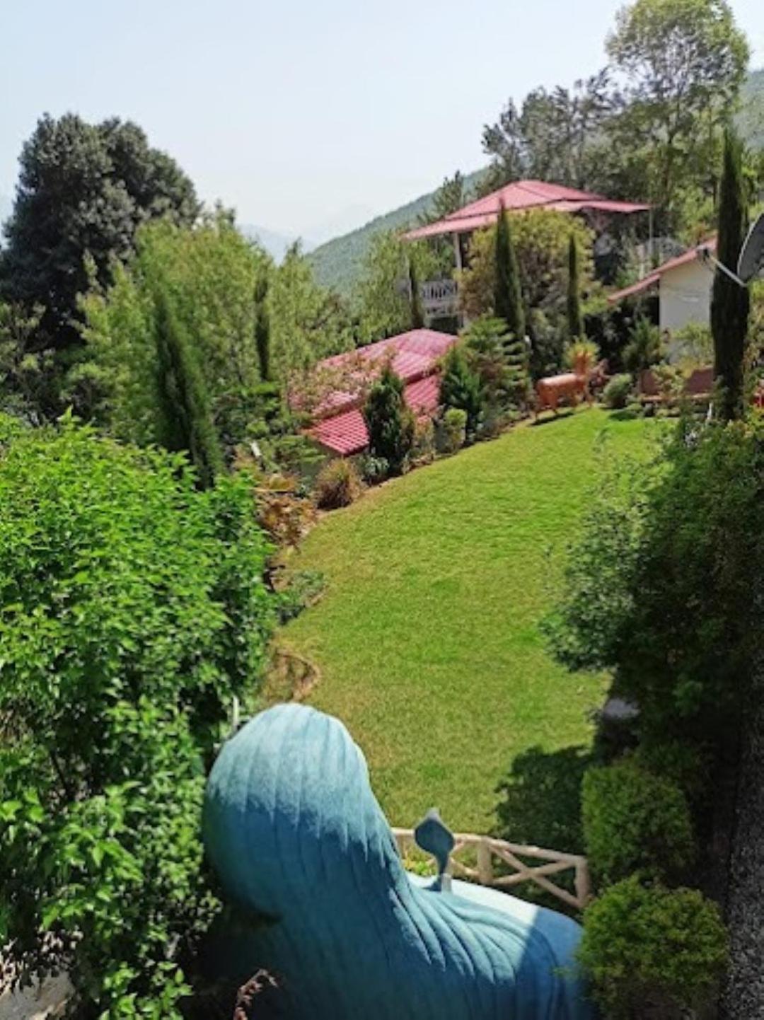 The Village Retreat Resort , Guptkashi Gupta Kāshi Esterno foto